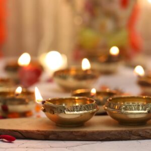 4OUR FAITH 8-Piece Handmade Virgin Brass Kuber Oil Lamps for Pooja and Diwali